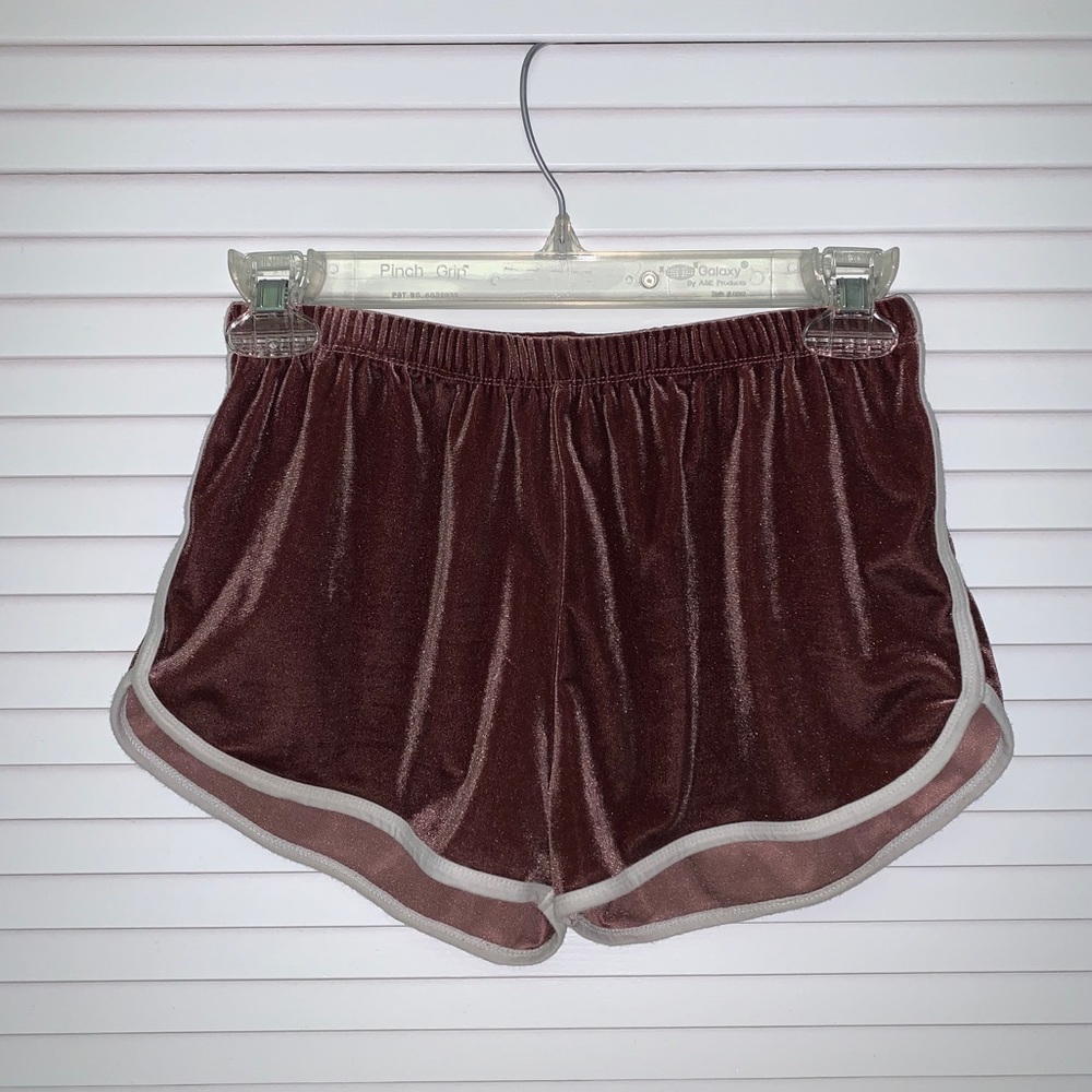 Bozzolo maroon velvet shorts